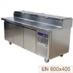 Table de préparation pizza 3 portes avec structure réfrigérée inox DIAMOND Table de préparation pizza 3 portes avec structure réfrigérée inox DIAMOND
