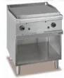 Plancha professionnelle gaz rainure 2 zones sur placard ouvert MBM - MAGISTRA 700